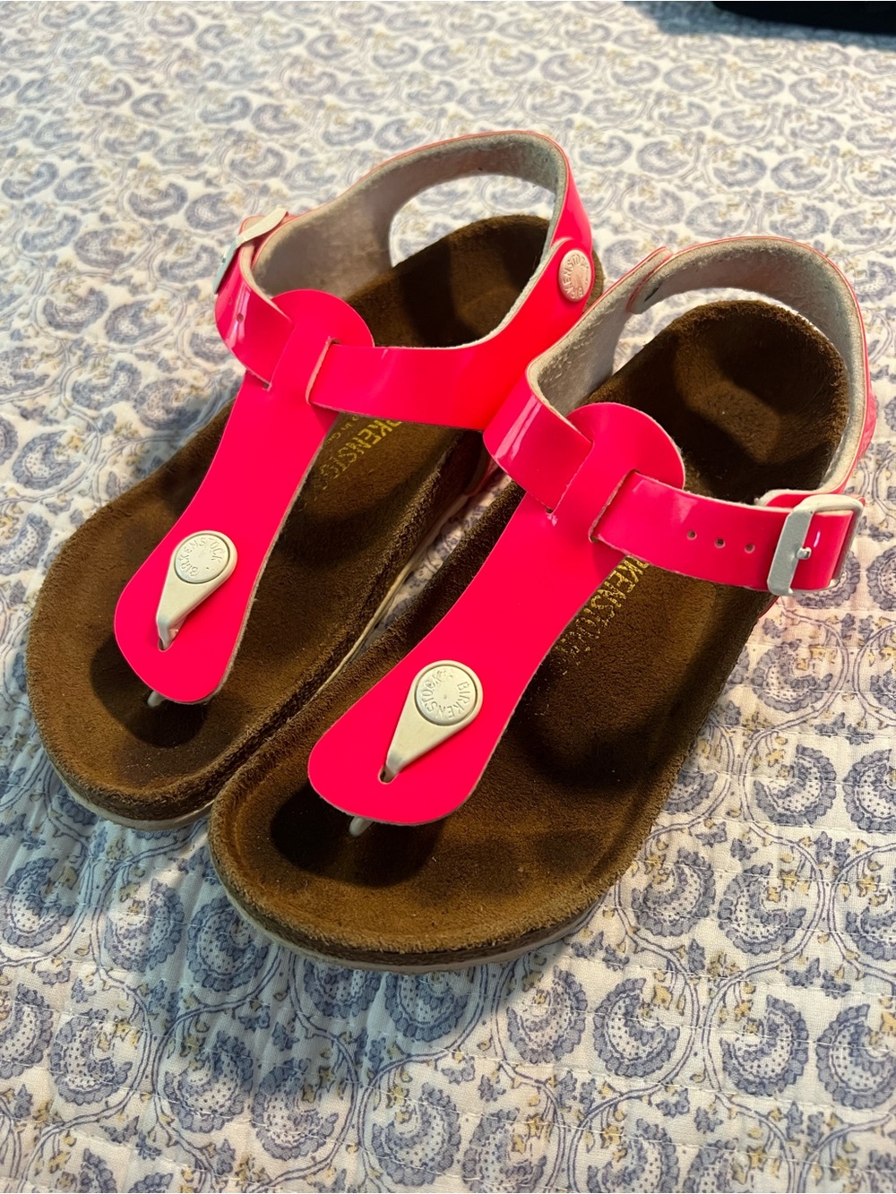 Birkenstock Kids Pink Patent Gizeh Sandals - Girls 13